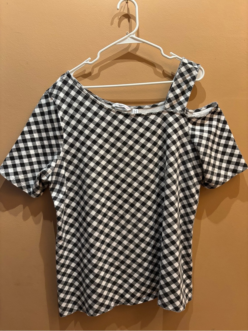 Isaac Mizrahi Live Asymmetrical Top 1X Short Sleeve Knit Black White Che… - Picture 3 of 8